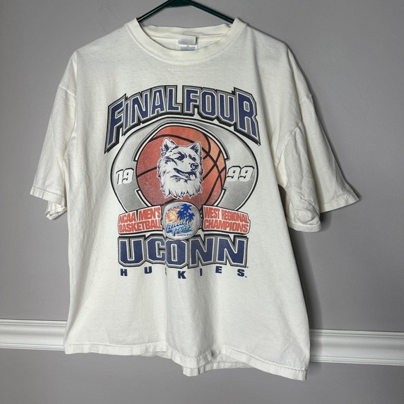 STARTER Other - 1999 Vintage University Of Connecticut Huskies NCAA Champions T Shirt Size XL